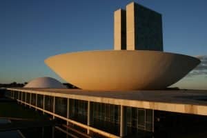 criptomoedas projeto de lei pirâmide
