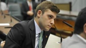 thiago auricchio criptomoedas bitcoin projeto lei
