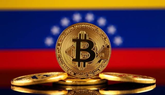 venezuela-irã-turquia-bitcoin-pagamento-mineração-venezuela-governo-decreto-Militares apreendem 315 ASICs de mineradora local de bitcoin na Venezuela