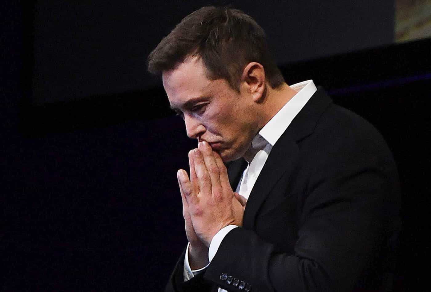 Elon Musk perde US$16,3 bilhões em um dia