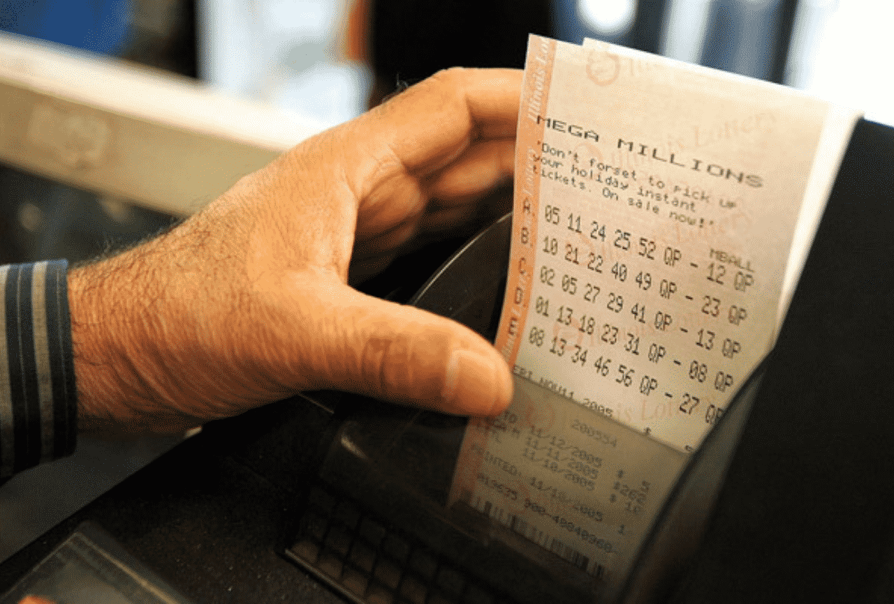 Matemático ganha R$ 132 milhões usando álgebra para fazer 'trade' na loteria