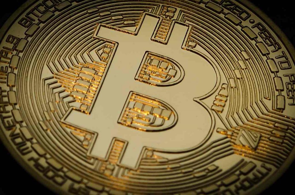 bitcoin-criptomoedas-analista-preço-investir-investimento