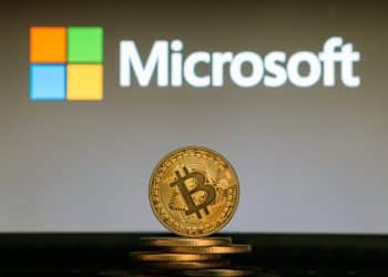 Bitcoin se mantém perto de US$20 mil, investidores temem “efeito