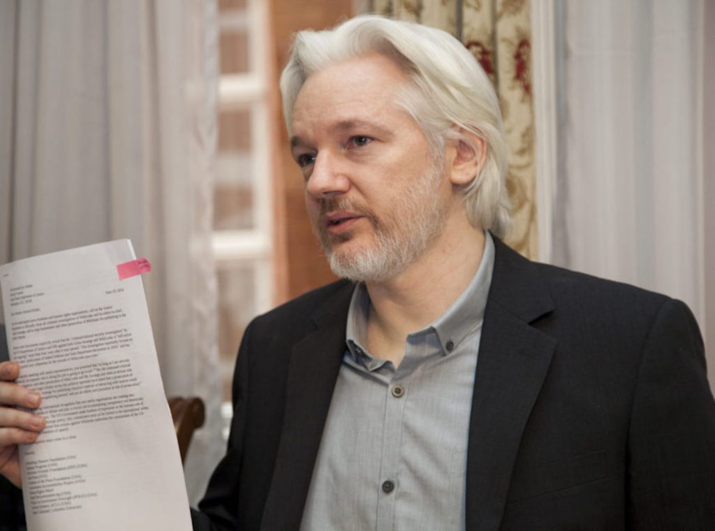 Julian Assange - DAO