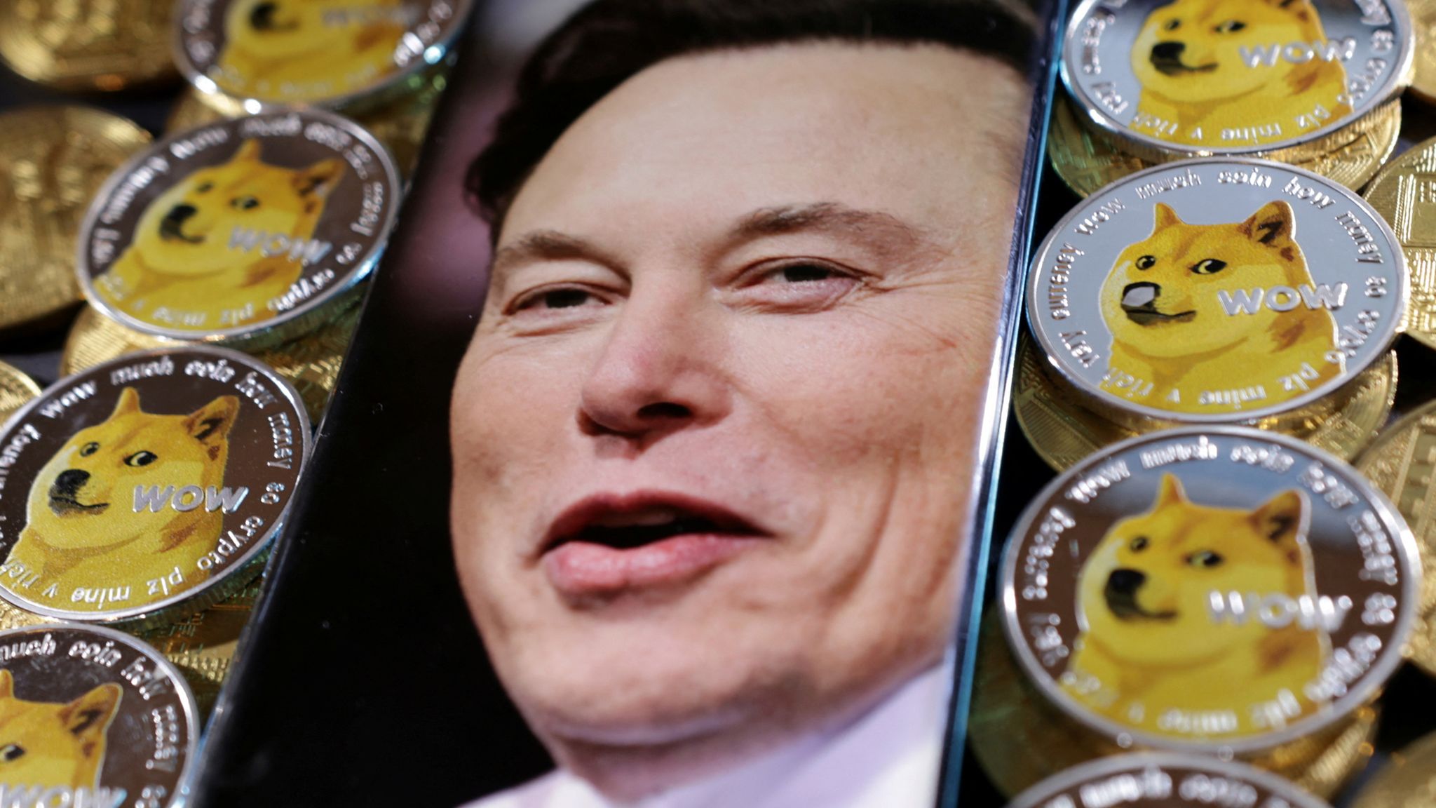 Elon Musk é processado em US$258 bilhões por esquema de pirâmide de Dogecoin￼  - Criptonizando