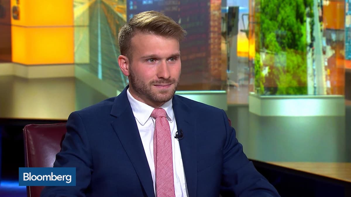 Analista da Bloomberg faz nova previsão de listagem para ETFs spot do Ethereum