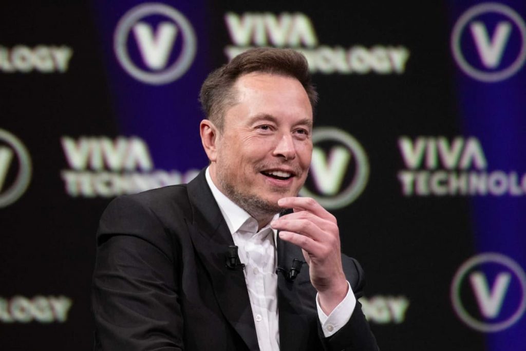 Elon Musk anuncia a data de lançamento do Grok 2